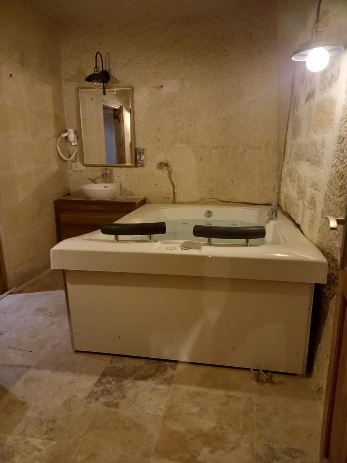 Bella Vista Stone House Ξενοδοχείο Ουργκούπ Εξωτερικό φωτογραφία